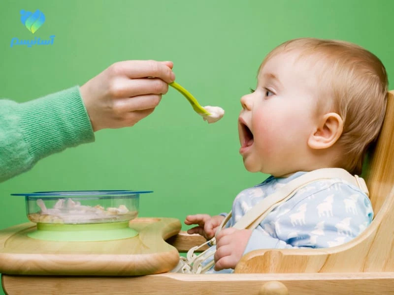 تغذیه غذایی که کودک به آن حساسیت ندارد