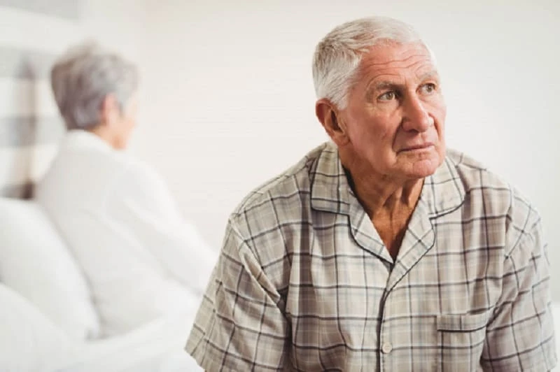 گیجی یا سر در گمی بین سالمندان آلزایمری